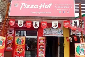 Pizza Hot Family Restaurant image