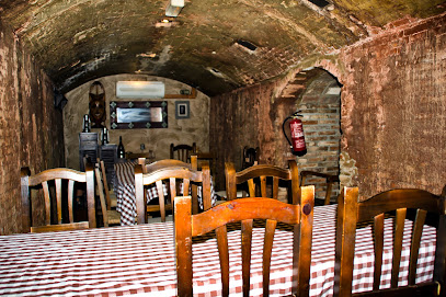 Restaurant La Bòbila - Crta.Picamoixons km 2,5, Apartats de Correus 367, 43800, Tarragona, Spain