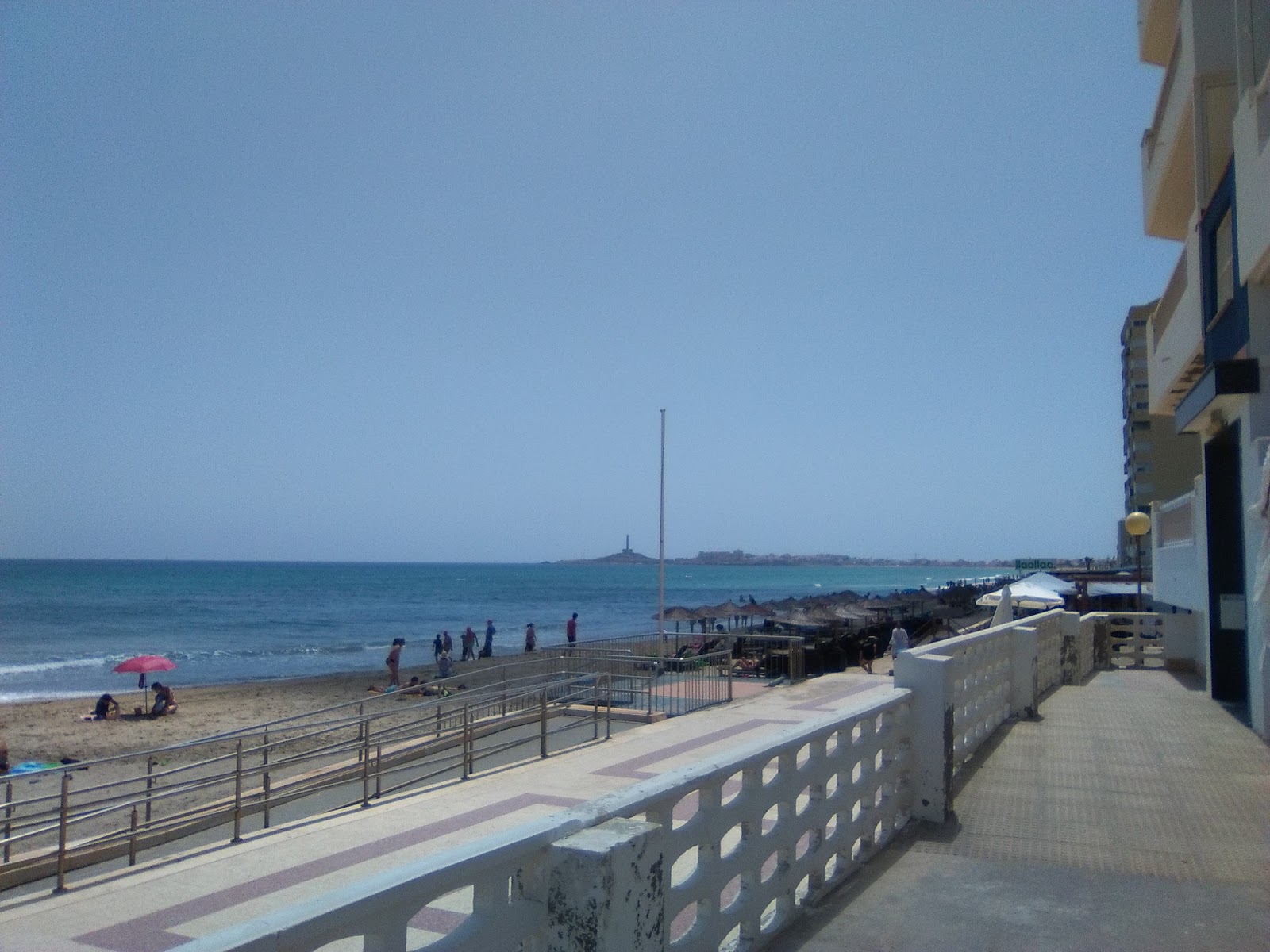 Foto av La Manga beach med hög nivå av renlighet