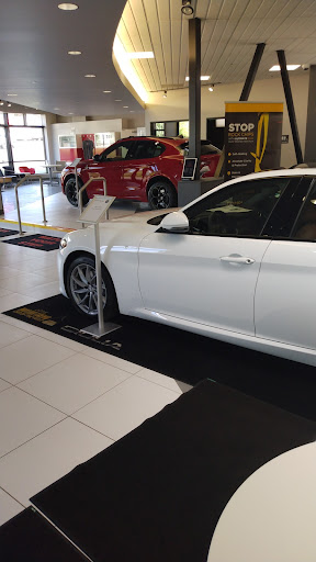 Used Car Dealer «Ron Tonkin Dealerships Used Cars», reviews and photos, 9008 SW Canyon Rd, Portland, OR 97225, USA