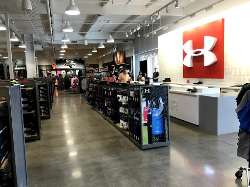 Clothing Store «Under Armour Factory House», reviews and photos, 321 Nut Tree Rd #232, Vacaville, CA 95687, USA