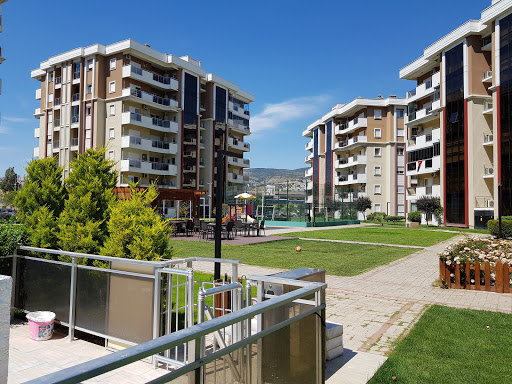 park atasehir sitesi cigli izmir