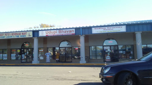 Grocery Store «INDIAN GROCERY STORE», reviews and photos, 749 Saybrook Rd, Middletown, CT 06457, USA