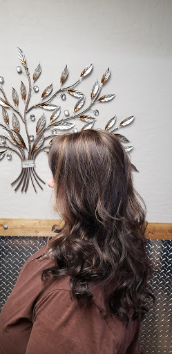 Hair Salon «Hair Company Etc Salon & Day Spa», reviews and photos, 196 S 2nd St, Coos Bay, OR 97420, USA