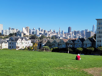 Alamo Square