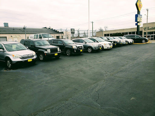 Used Car Dealer «Cincinnati Auto Credit», reviews and photos, 2813 Gilbert Ave, Cincinnati, OH 45206, USA