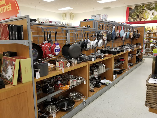 Department Store «T.J. Maxx», reviews and photos, 4794 Ridge Rd, Brooklyn, OH 44144, USA