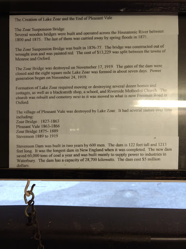 Hamburger Restaurant «Lake Zoar Drive In», reviews and photos, 14 Roosevelt Dr, Stevenson, CT 06491, USA