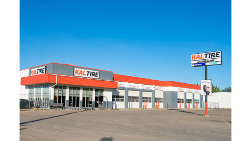 Kal Tire, 5641 50 St, Drayton Valley, AB T7A 1S9, Canada, 
