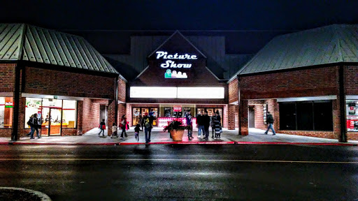 Movie Theater «Picture Show at Bloomingdale Court», reviews and photos, 324 W Army Trail Rd, Bloomingdale, IL 60108, USA