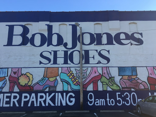 Shoe Store «Bob Jones Shoes», reviews and photos, 1914 Grand Blvd, Kansas City, MO 64108, USA