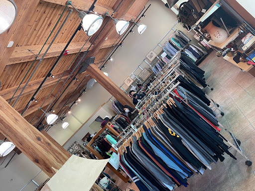 Thrift Store «Retique Store», reviews and photos, 190 N Broadway, Milwaukee, WI 53202, USA