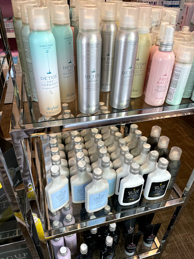 Department Store «Nordstrom Rack Chestnut Street», reviews and photos, 1700 Chestnut St, Philadelphia, PA 19103, USA