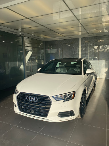 Audi Dealer «Audi South Orlando», reviews and photos, 4725 Vineland Rd, Orlando, FL 32811, USA