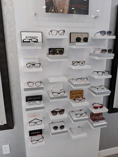 Optometrist «Optometrics of Chatsworth», reviews and photos, 19600 Plummer St #300, Northridge, CA 91324, USA