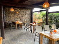 Atmosphère du Restaurant français Restaurant cinderella à Santa-Maria-Poggio - n°5