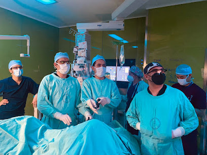 Dr. Aaron Cuevas Gonzalez - Oncologo Cirujano