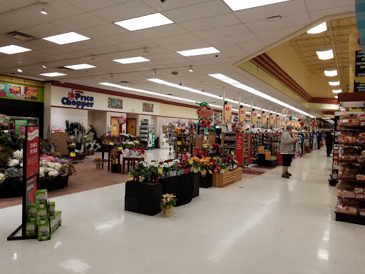 Supermarket «Price Chopper», reviews and photos, 285 N Plainfield Rd, West Lebanon, NH 03784, USA