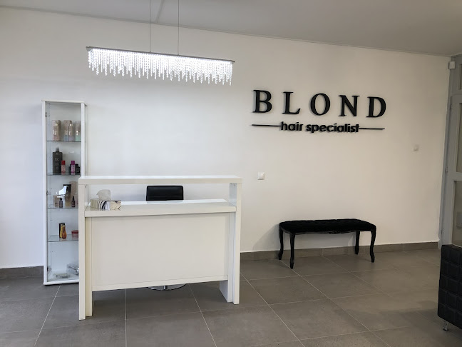 Blond hair specialist - Budapest