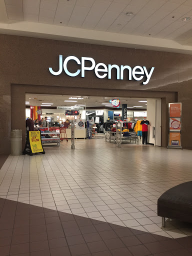 Shopping Mall «River Hills Mall», reviews and photos, 1850 Adams St, Mankato, MN 56001, USA