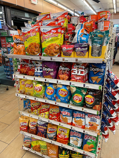 Convenience Store «7-Eleven», reviews and photos, 200 River Ave, Lakewood, NJ 08701, USA