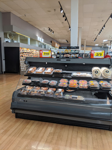 Grocery Store «Giant Food Stores», reviews and photos, 450 E Main St, Middletown, PA 17057, USA