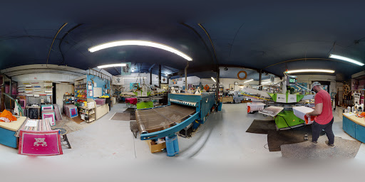 Custom T-shirt Store «Sayler Screenprinting», reviews and photos, 1923 Central Ave, Kearney, NE 68847, USA