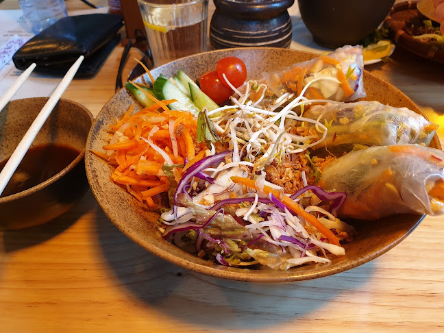 Komentáře a recenze na CODO - Vietnamese deli & sushi bar