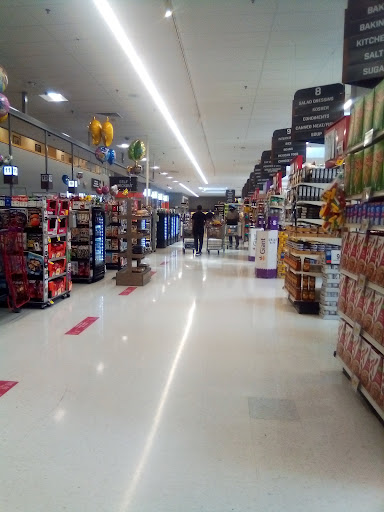 Supermarket «Giant», reviews and photos, 1535 Alabama Ave SE, Washington, DC 20032, USA