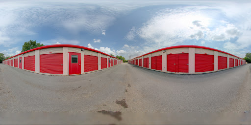 Self-Storage Facility «CubeSmart Self Storage», reviews and photos, 1080 Butterfield Rd, Mundelein, IL 60060, USA