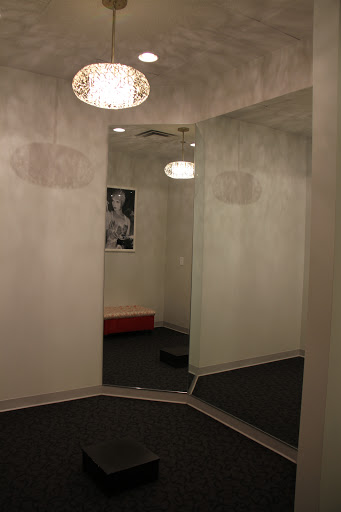 Bridal Shop «Le Dress Boutique, Discount Wedding and Evening Dresses», reviews and photos, 206 Johnson Ferry Rd, Sandy Springs, GA 30328, USA