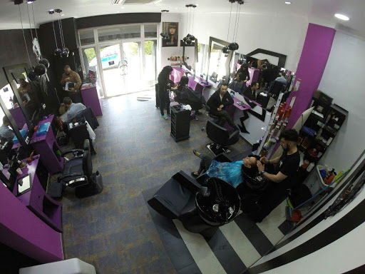 Alternative Peluquería Zeta8 en Granada, Granada