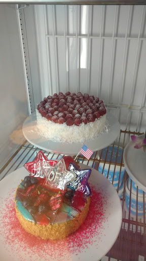 Ice Cream Shop «FROST a Gelato Shoppe Gilbert», reviews and photos, 2150 E Williams Field Rd #120, Gilbert, AZ 85295, USA