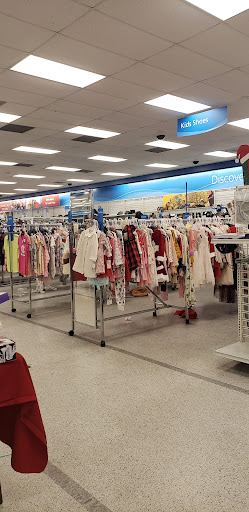 Clothing Store «Ross Dress for Less», reviews and photos, 352 S College Rd, Wilmington, NC 28403, USA