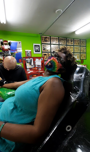 Tattoo Shop «Tattoo Tech», reviews and photos, 5350 N Springboro Pike, Moraine, OH 45439, USA