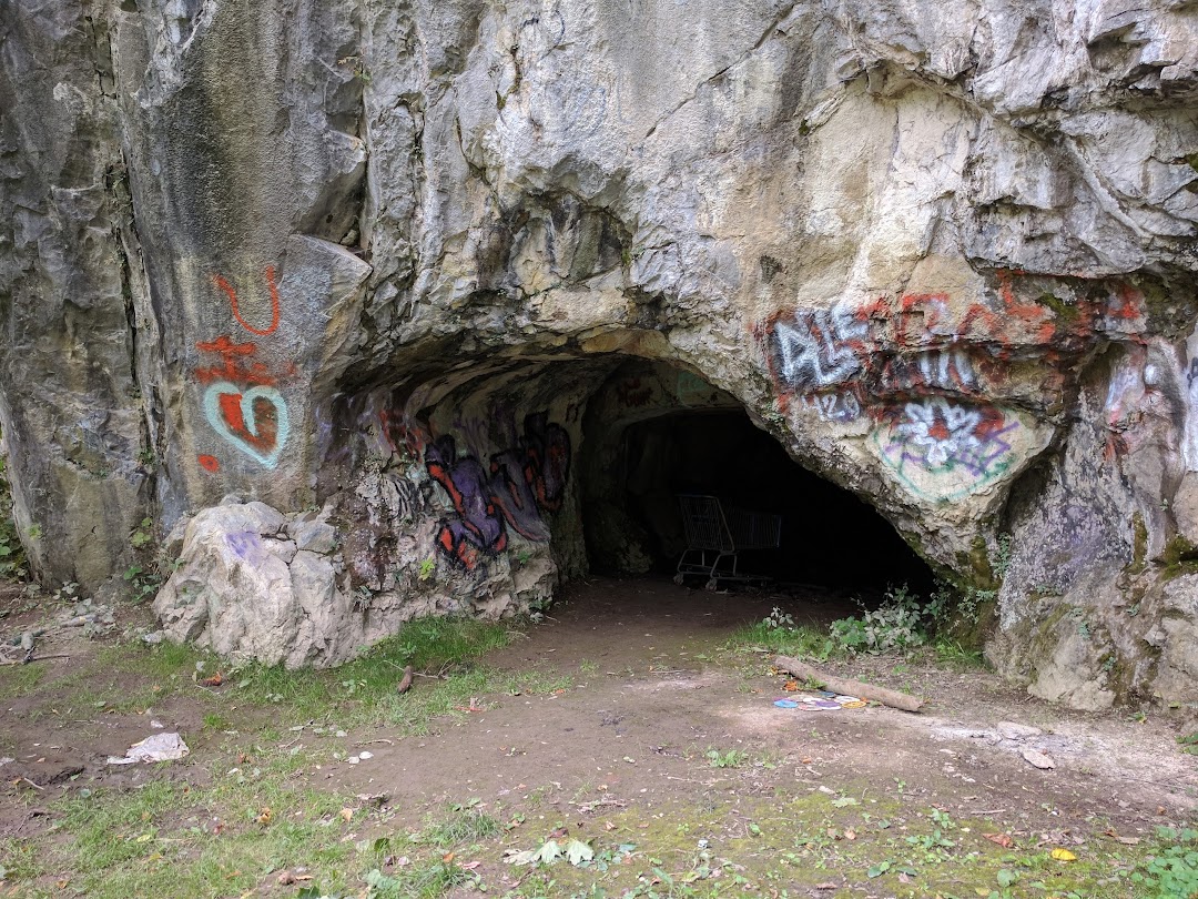 Cave Hill Nature Center