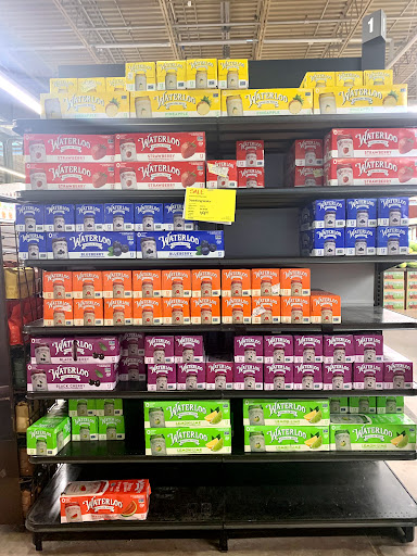 Grocery Store «Whole Foods Market», reviews and photos, 4944 Shelbyville Rd, Louisville, KY 40207, USA