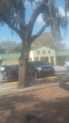 Community Center «Fair Oaks Park Community Center», reviews and photos, 5019 N 34th St, Tampa, FL 33610, USA