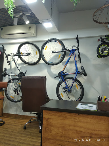 Bicycle shops and workshops in Mumbai