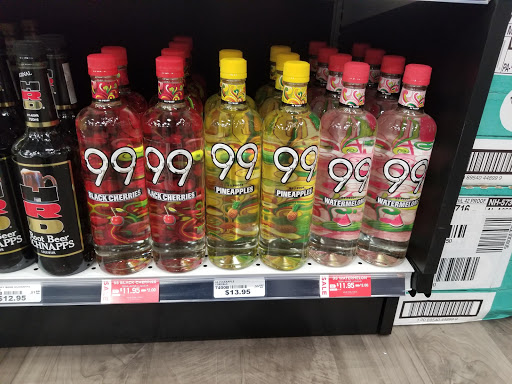 Liquor Store «Woodburn Liquor», reviews and photos, 1519 N Pacific Hwy, Woodburn, OR 97071, USA