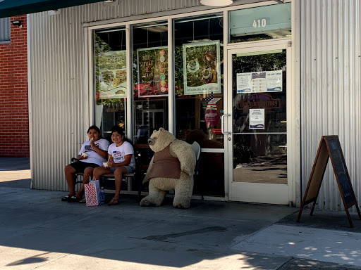 Shopping Mall «Petaluma Village Premium Outlets», reviews and photos, 2200 Petaluma Blvd N, Petaluma, CA 94952, USA