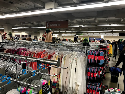 Thrift Store «Goodwill», reviews and photos