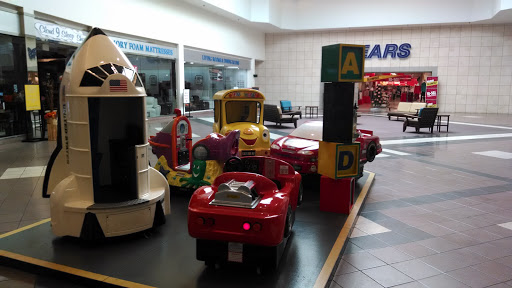 Shopping Mall «Merritt Square Mall», reviews and photos, 777 E Merritt Island Causeway, Merritt Island, FL 32952, USA