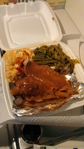 Liquor Store «Mirage Liquor Shoppe», reviews and photos, 13887 Gratiot Ave, Detroit, MI 48205, USA