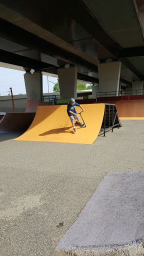 Scooter Repair Shop «ECX Scooter Shop», reviews and photos, 103 E Ayre St, Newport, DE 19804, USA