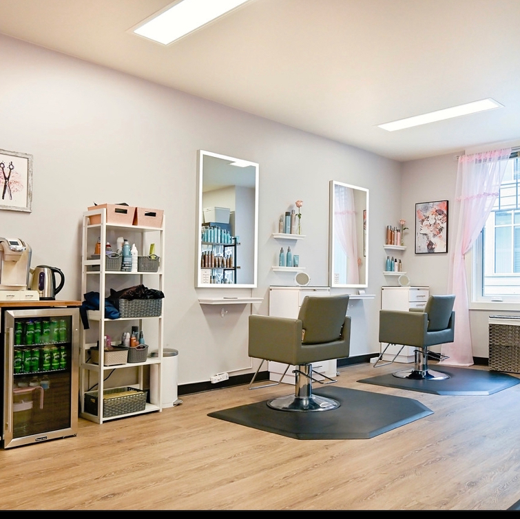 Larissa Sofia Boutique Salon Issaquah, WA 98027 Services and Reviews