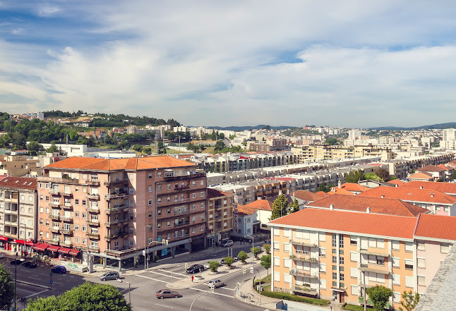 Av. João XXI, 4715-036 Braga, Portugal