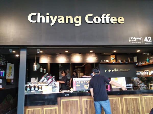 季洋咖啡minibar民權店吧-咖啡攤車/外帶咖啡/拿鐵美式/高雄咖啡