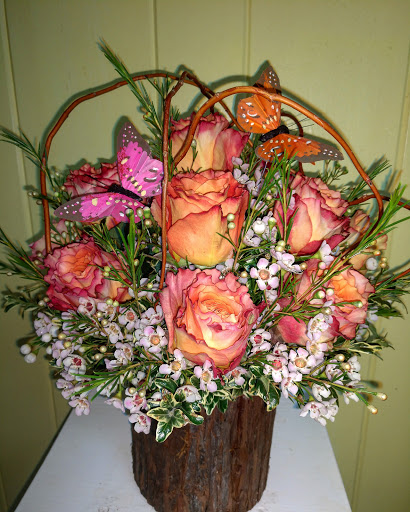 Florist «Mystical Gardens Flower Shop/Palmetto Florist», reviews and photos, 4576 New Jesup Hwy, Brunswick, GA 31520, USA