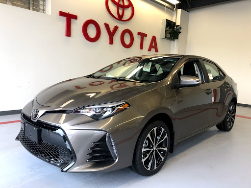 Car Dealer «Torrington Toyota», reviews and photos